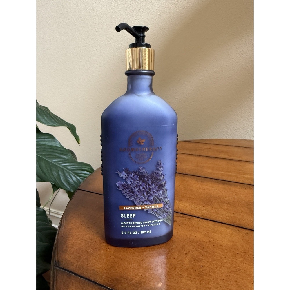 Bath & Body Works Aromatherapy Sleep Lavender & Vanilla Moisturizing Body Lotion
